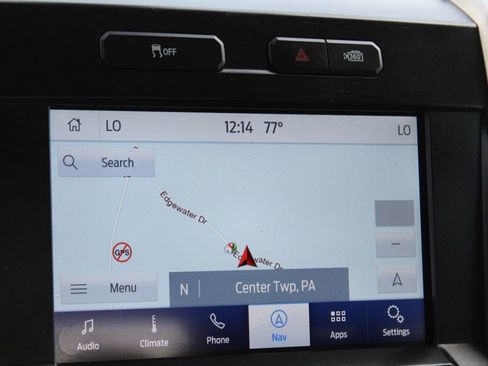 Used 2015 Ford F150 Platinum w/ Equipment Group 701A Luxury image 40