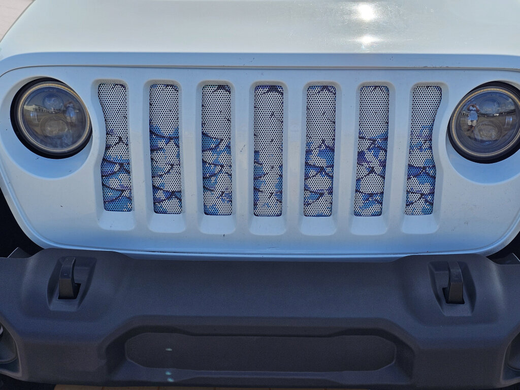 Used 2018 Jeep Wrangler Unlimited Sport S AWD/4WD image 3