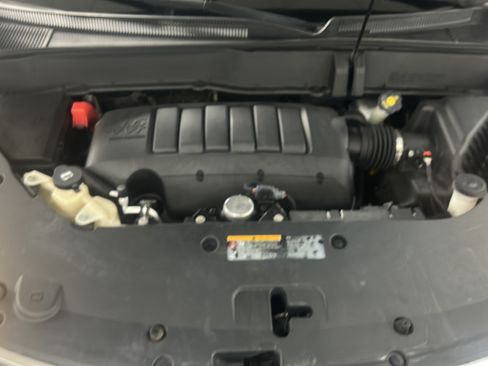 Used 2015 Chevrolet Traverse LS FWD image 29