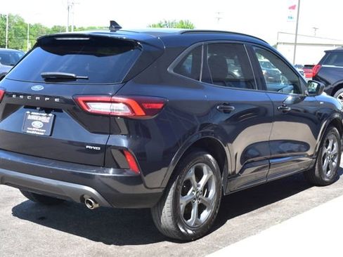 Used 2023 Ford Escape ST-Line AWD/4WD image 11