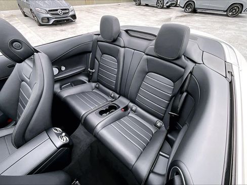 Used 2023 Mercedes-Benz C 300 4MATIC Cabriolet w/ Multimedia Package image 19