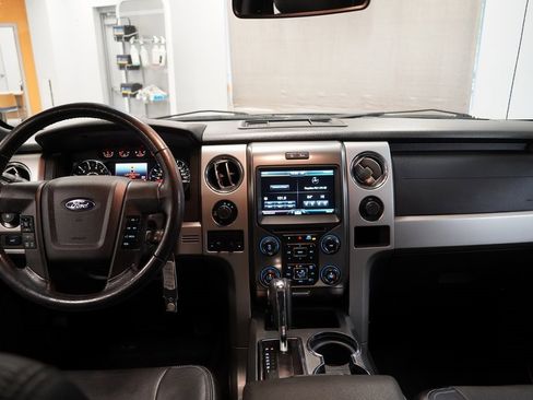 Used 2014 Ford F150 FX4 w/ Equipment Group 402A Luxury image 18