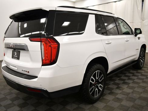 Used 2022 GMC Yukon AT4 image 8