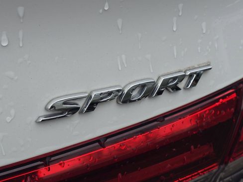 Used 2023 Honda Civic Sport image 24