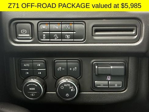 Used 2023 Chevrolet Tahoe Z71 w/ Z71 Off-Road Package AWD/4WD image 3