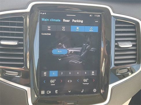 Used 2023 Volvo XC90 B5 Plus w/ Protection Package Premier image 24