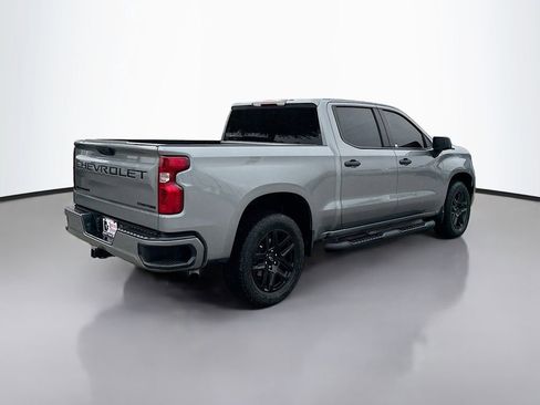 Used 2024 Chevrolet Silverado 1500 Custom w/ Turbomax Blackout Package image 7
