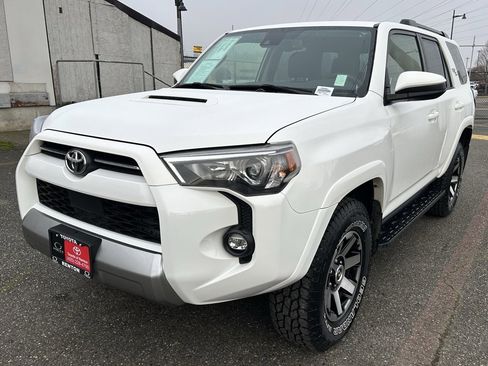 Certified 2024 Toyota 4Runner TRD Off-Road image 1
