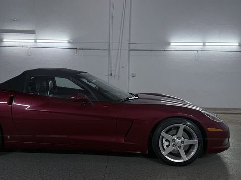 Used 2006 Chevrolet Corvette Convertible w/ Preferred Equipment Group image 5