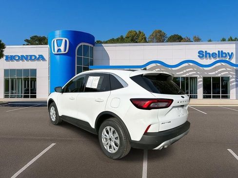 Used 2024 Ford Escape Active w/ Tech Pack #1 AWD/4WD image 6
