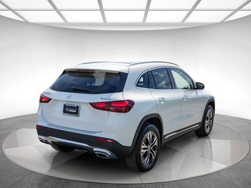New 2026 Mercedes-Benz GLA 250 4MATIC image 4