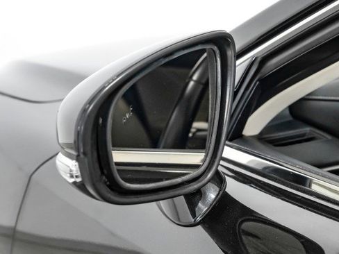 Used 2018 Lexus IS 300 AWD w/ Comfort Package image 41