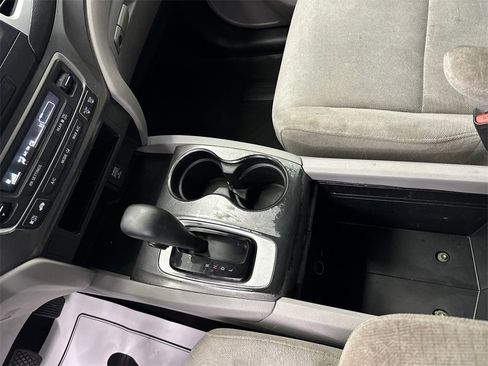 Used 2018 Honda Pilot LX image 30