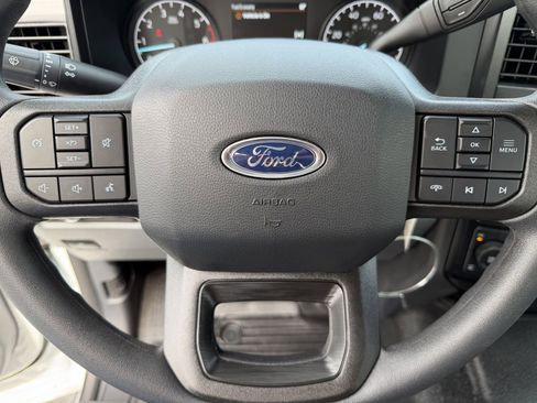 New 2026 Ford F250 XL w/ XL Driver Assist Package AWD/4WD image 11