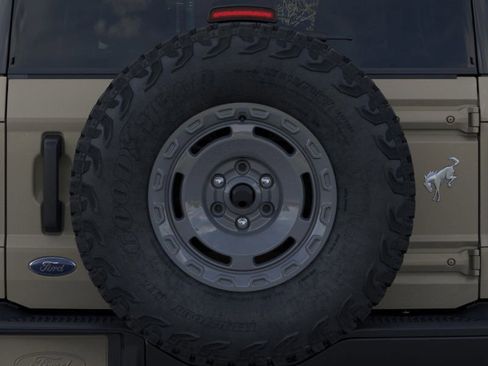 New 2025 Ford Bronco Badlands w/ Sasquatch Package image 24