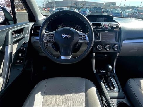Used 2015 Subaru Forester 2.5i Touring w/ Eyesight & Navigation System image 5