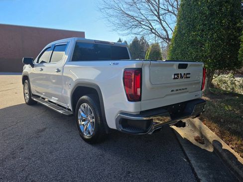 Used 2019 GMC Sierra 1500 SLT w/ SLT Premium Plus Package image 4