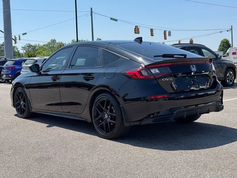 Used 2025 Honda Civic Sport image 9