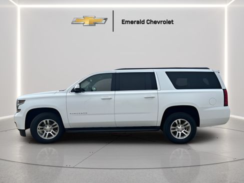 Used 2018 Chevrolet Suburban LS AWD/4WD image 4