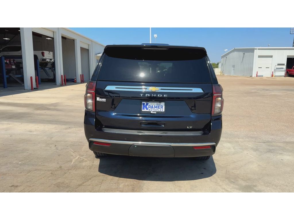Used 2023 Chevrolet Tahoe LT w/ LT Signature Package RWD image 7