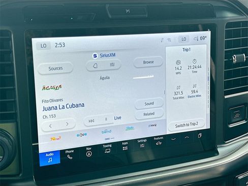 Used 2025 Ford F150 Platinum image 15