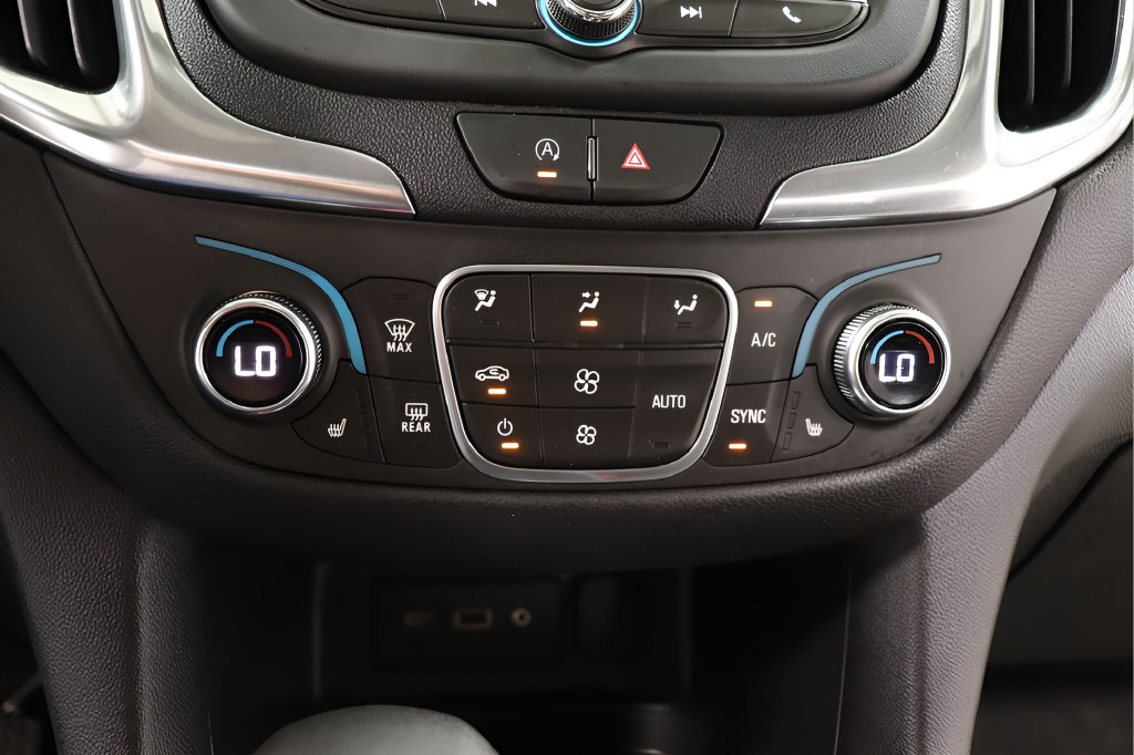 Used 2024 Chevrolet Equinox LT FWD image 9