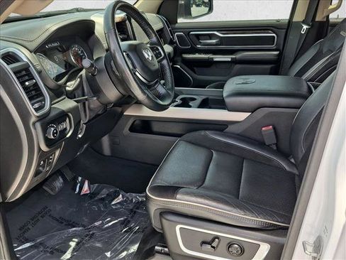Used 2020 RAM 1500 Laramie AWD/4WD image 16