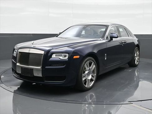 Certified 2017 Rolls-Royce Ghost RWD image 1