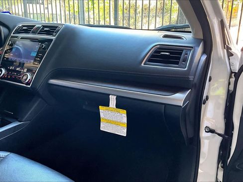 Used 2019 Subaru Outback 2.5i Limited image 18