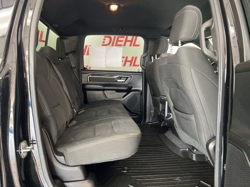 Used 2019 RAM 1500 Big Horn AWD/4WD image 10