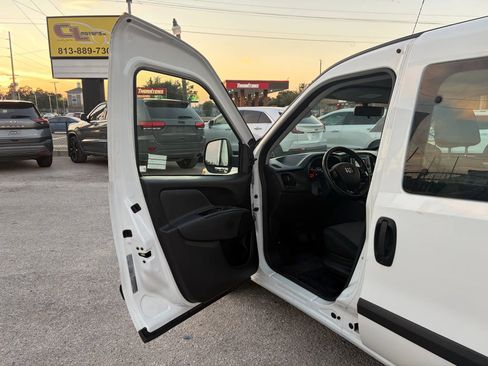 Used 2022 RAM ProMaster City Wagon image 11