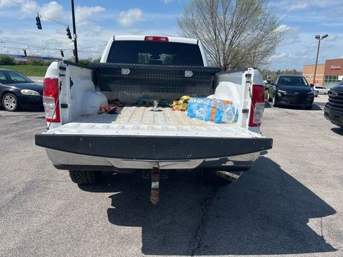 Used 2020 RAM 2500 Big Horn w/ Level 1 Equipment Group image 11