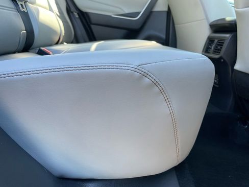 Used 2024 Toyota RAV4 XLE Premium image 36