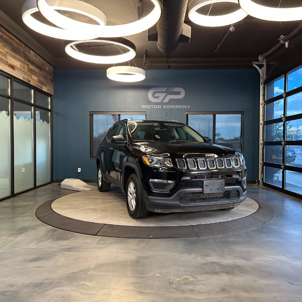 Used 2020 Jeep Compass Sport w/ Cold Weather Group AWD/4WD image 1