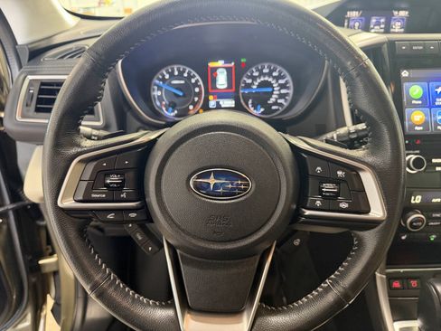 Used 2022 Subaru Ascent Limited AWD/4WD image 17
