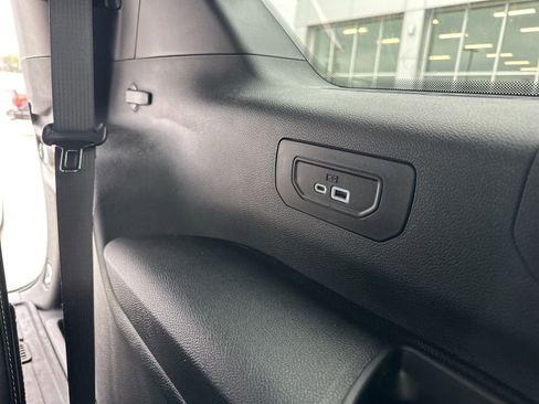 Used 2025 Jeep Grand Cherokee L Altitude image 27