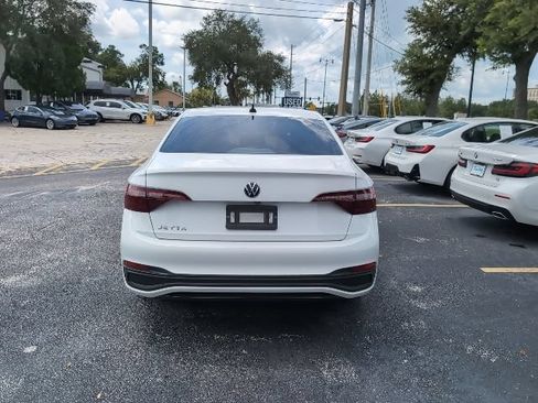 Used 2024 Volkswagen Jetta S FWD image 6