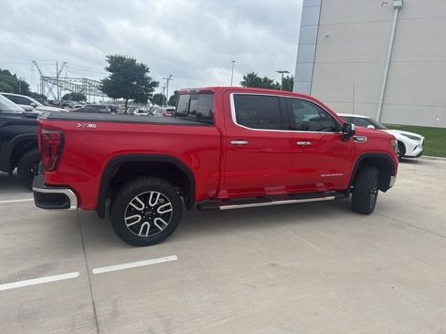 Used 2019 GMC Sierra 1500 SLT AWD/4WD image 3