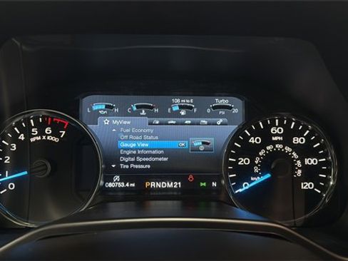 Used 2017 Ford F150 Lariat w/ Equipment Group 501A Mid image 13