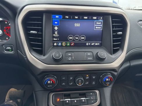 Used 2023 GMC Acadia Denali w/ Denali Ultimate Package image 17