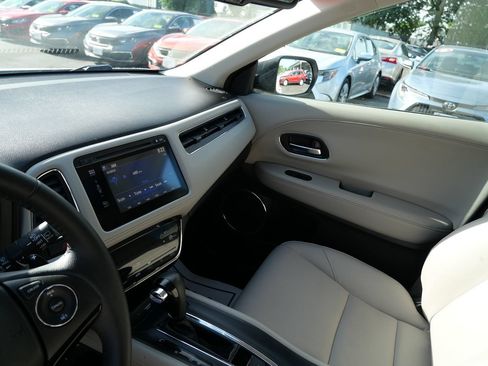 Used 2016 Honda HR-V EX-L image 13