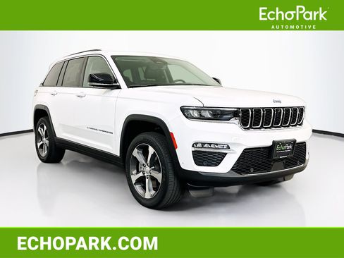 Used 2022 Jeep Grand Cherokee Limited 4xe w/ Luxury Tech Group II AWD/4WD image 1