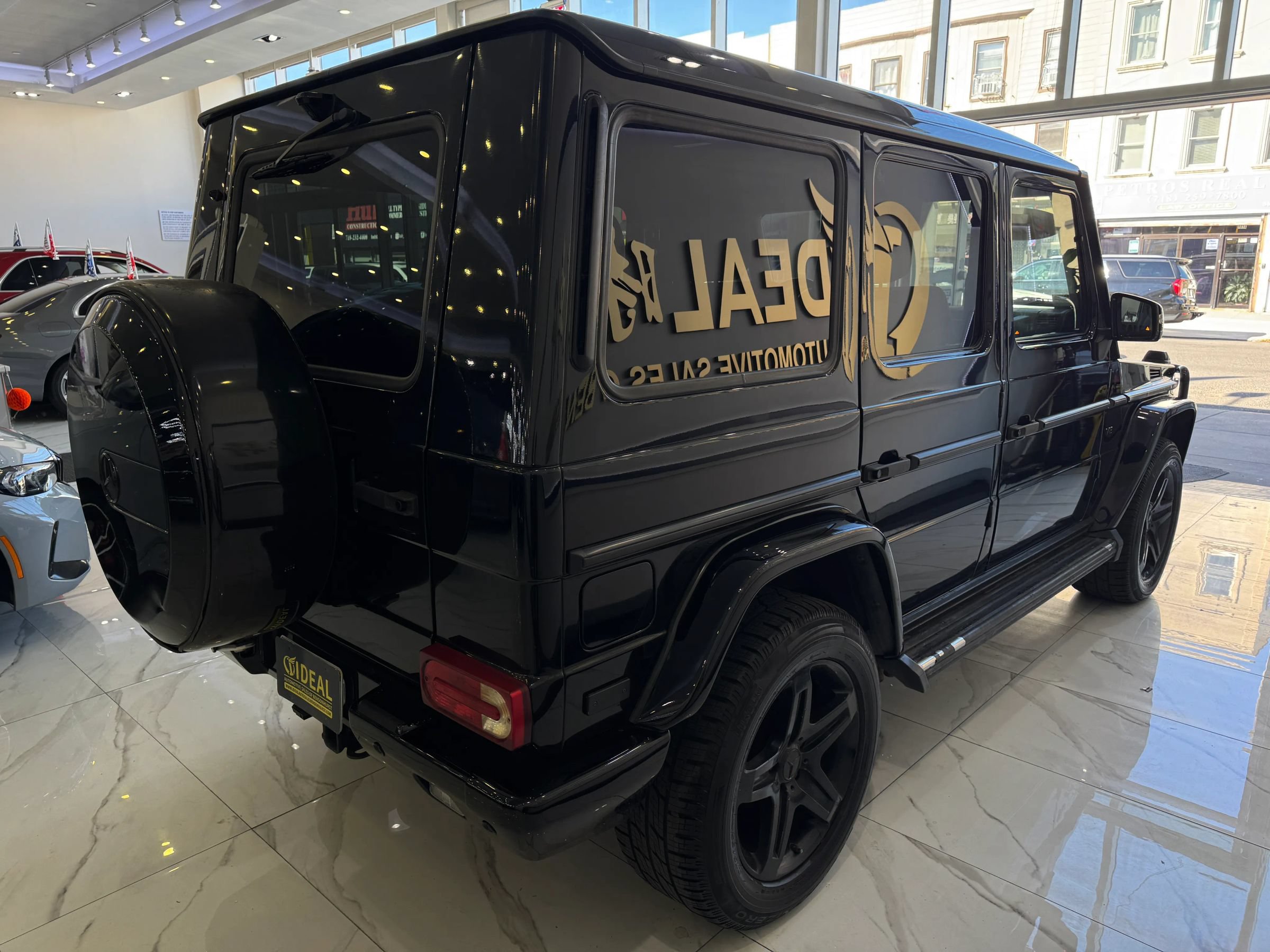 Used 2016 Mercedes-Benz G 550 image 7