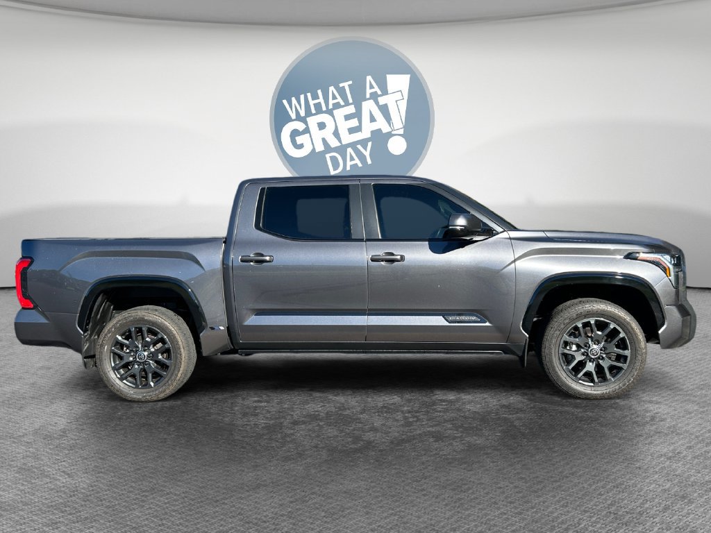 Used 2024 Toyota Tundra Platinum AWD/4WD image 2