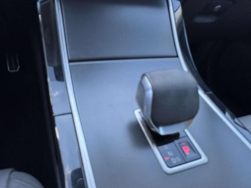Used 2025 Land Rover Range Rover Velar Dynamic SE AWD/4WD image 35