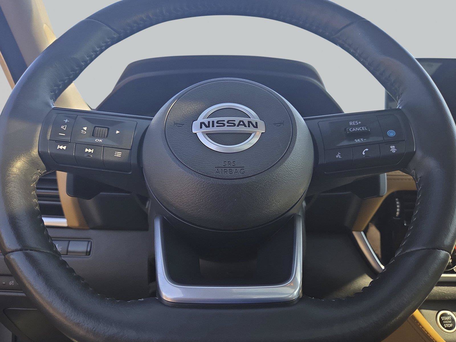 Used 2021 Nissan Rogue Platinum FWD image 11