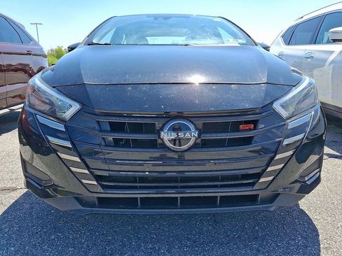 Used 2023 Nissan Versa SR w/ Trunk Package image 2