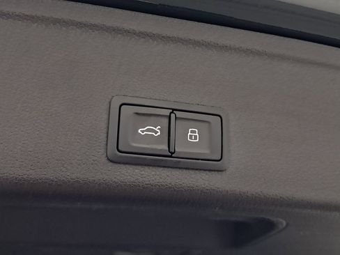 Used 2017 Audi A4 2.0T allroad Premium Plus image 37