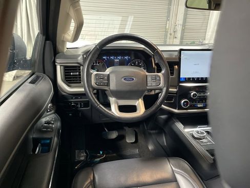Used 2023 Ford Expedition Max XLT RWD image 22