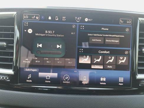 Certified 2023 Chrysler Pacifica Touring-L FWD image 23